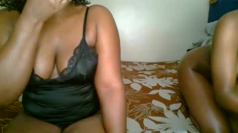 mystic_saucy online show from September 12, 2:57 pm