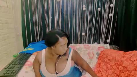 mysticebony18 online show from October 25, 6:37 pm