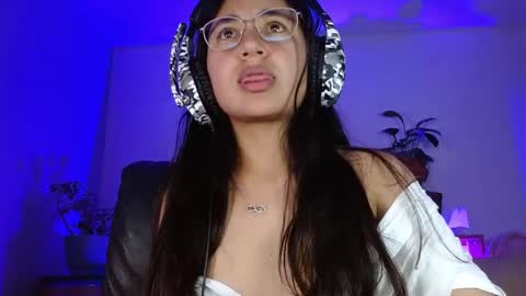   online show from May 15, 9:12 am