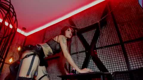 Naila online show from October 18, 3:26 pm