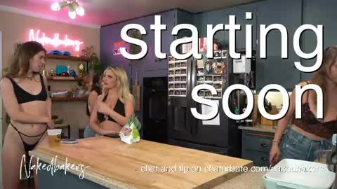 Naked Bakers online show from May 27, 2:08 am