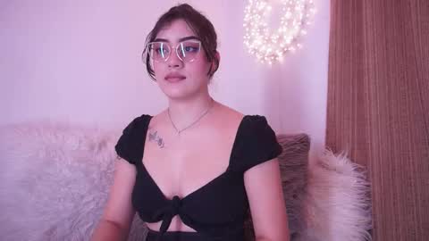 Snapshot of nalia_adams chatting on October 20, 2:20 pm Nalia Adams online show from October 20, 2:20 pm