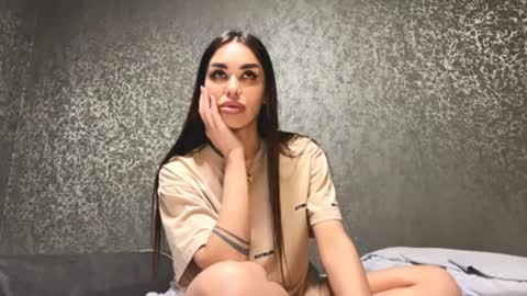 Lady online show from May 5, 9:07 pm