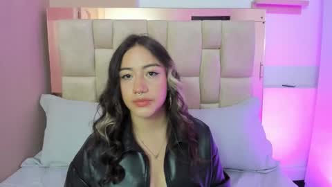 Nana online show from December 20, 3:21 am