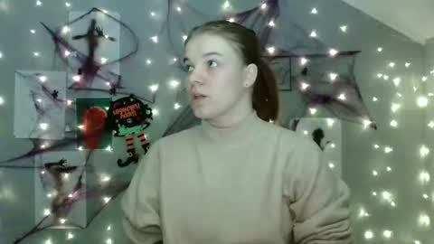 Nana online show from October 13, 8:06 am