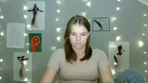 Nana online show from September 13, 8:11 am