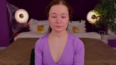 Nancy online show from October 27, 3:57 am