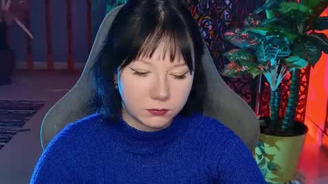 nancymartinez online show from December 4, 5:32 am