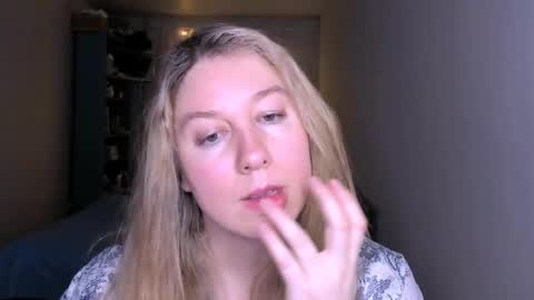 Nancy online show from April 9, 8:03 pm