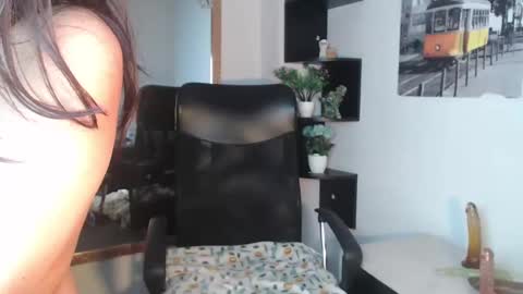 nany_pretty online show from December 31, 5:29 pm