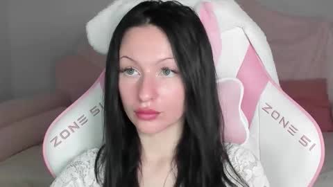 Naomi online show from November 13, 6:12 am