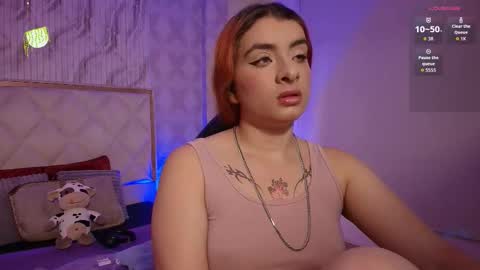 Naomy  online show from January 15, 3:23 am