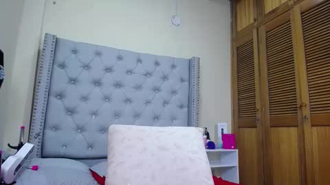 Snapshot of nashajones chatting on October 17, 3:15 pm nashajones online show from October 17, 3:15 pm