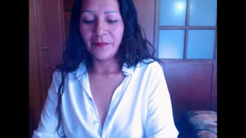 Nasly Cute online show from January 19, 2:52 am