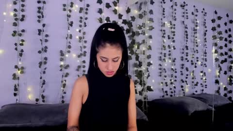 Snapshot of nastasha_nasty1 chatting on January 23, 11:05 pm Maira online show from January 23, 11:05 pm