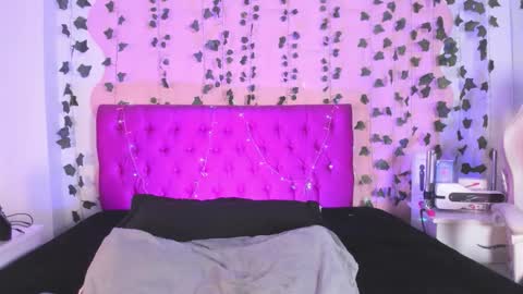 Maira online show from December 16, 5:02 am