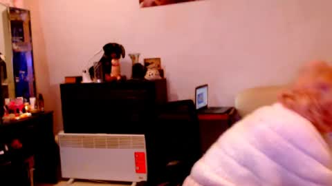 natali online show from March 6, 4:30 am