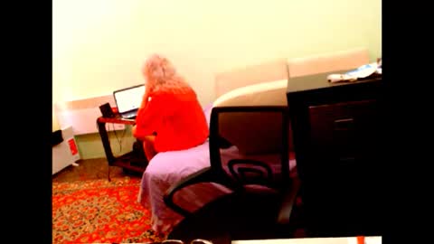 natali online show from October 15, 8:39 am