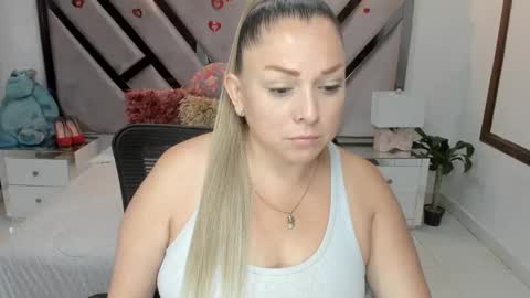 natalia5560 online show from November 23, 1:24 pm