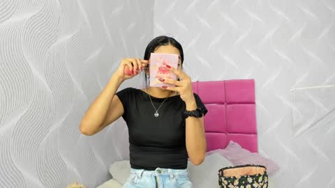 Naty  online show from January 8, 12:37 pm