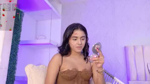 Naty  online show from October 7, 12:20 pm