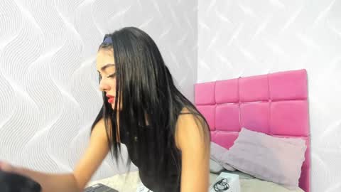Naty  online show from January 12, 12:23 pm