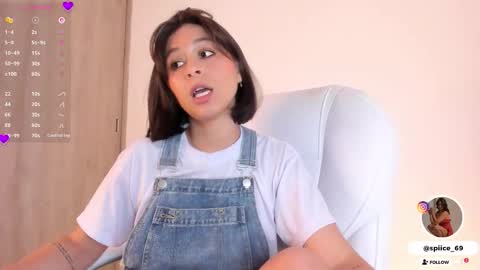 natalia andrea online show from December 15, 9:53 pm