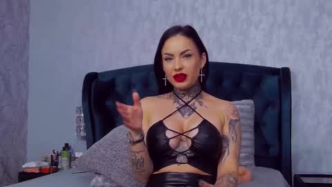 Snapshot of nataliacristal chatting on October 23, 5:13 am Natalia Cristal online show from October 23, 5:13 am