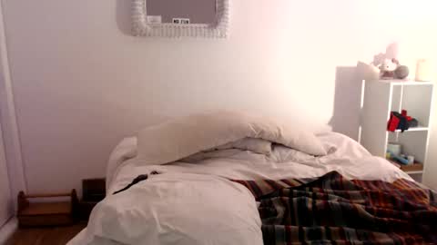 Natalie Six online show from November 3, 8:40 am