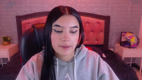 natalie  online show from March 2, 3:39 am