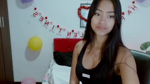 Nataly Escobar online show from September 16, 12:46 pm