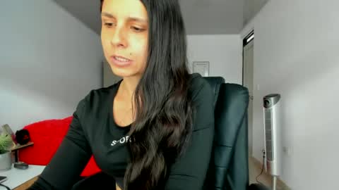 natalyfitt_7 online show from June 25, 9:16 pm