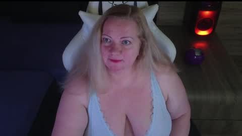 Natalli online show from April 13, 7:47 pm