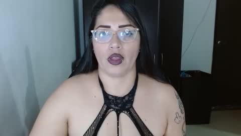 Natasha Smithe  online show from April 14, 2:00 am