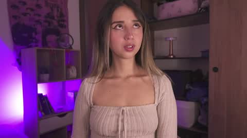 Natasha Independent model online show from March 30, 4:23 am