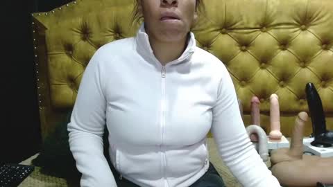 Snapshot of nathaliasmith3x chatting on March 1, 4:04 am Nathalia online show from March 1, 4:04 am