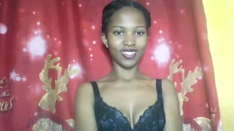 nathalie004 online show from September 17, 6:33 am