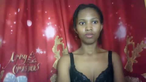 nathalie004 online show from October 3, 8:19 am