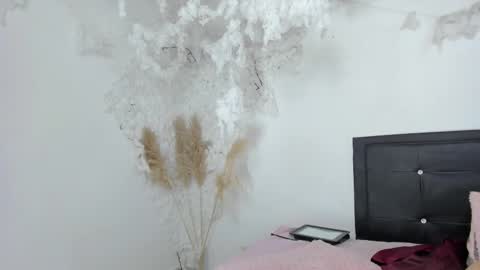 nathaly online show from November 3, 10:36 pm