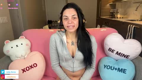 NATTY FIERROS online show from February 5, 8:14 pm