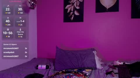 Gwen  online show from January 19, 10:39 pm