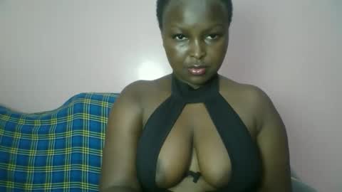 naughti_garlie online show from February 7, 9:35 am