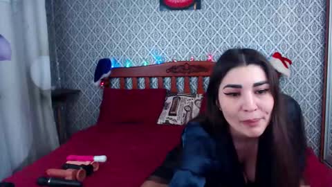 naughty0shy77anna online show from December 27, 11:06 am