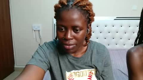 Snapshot of naughty_alexah chatting on October 16, 10:23 pm Alexa online show from October 16, 10:23 pm