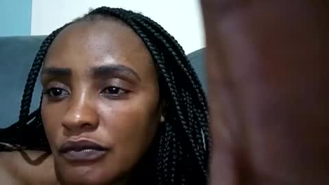 ask online show from April 15, 7:58 pm