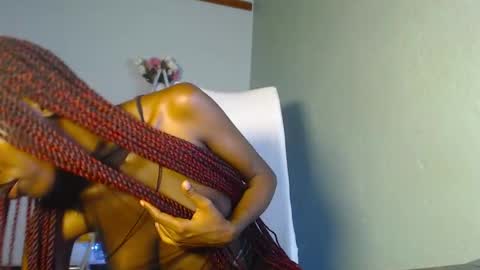 Snapshot of naughty_katrina1 chatting on February 15, 11:39 am naughty_katrina1 online show from February 15, 11:39 am