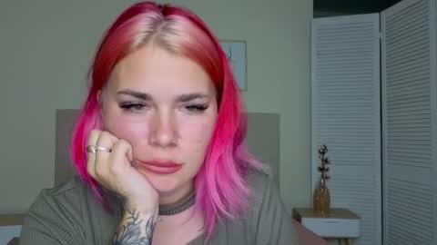 Snapshot of naughty_kittyy1 chatting on September 30, 2:22 pm Maria online show from September 30, 2:22 pm