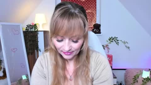 Milana - on air every day except Wednesday from 9 pm to 4 am European time online show from November 23, 10:11 pm