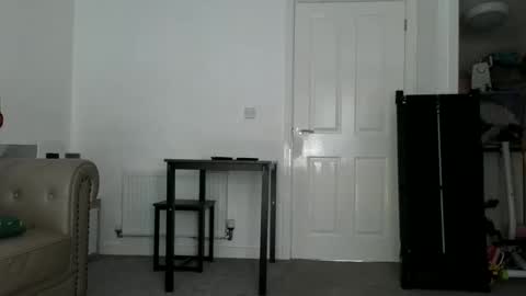 Snapshot of navyrayne chatting on March 12, 10:26 am Navyrein online show from March 12, 10:26 am
