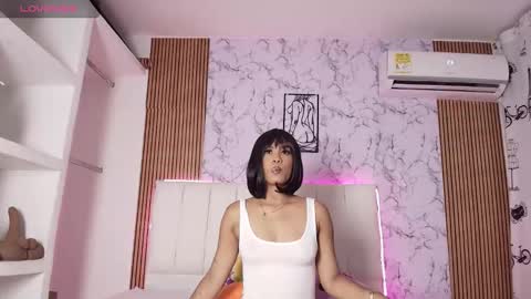 nayara online show from June 2, 11:39 pm